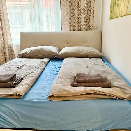 Апартаменты Stylish Near Airport